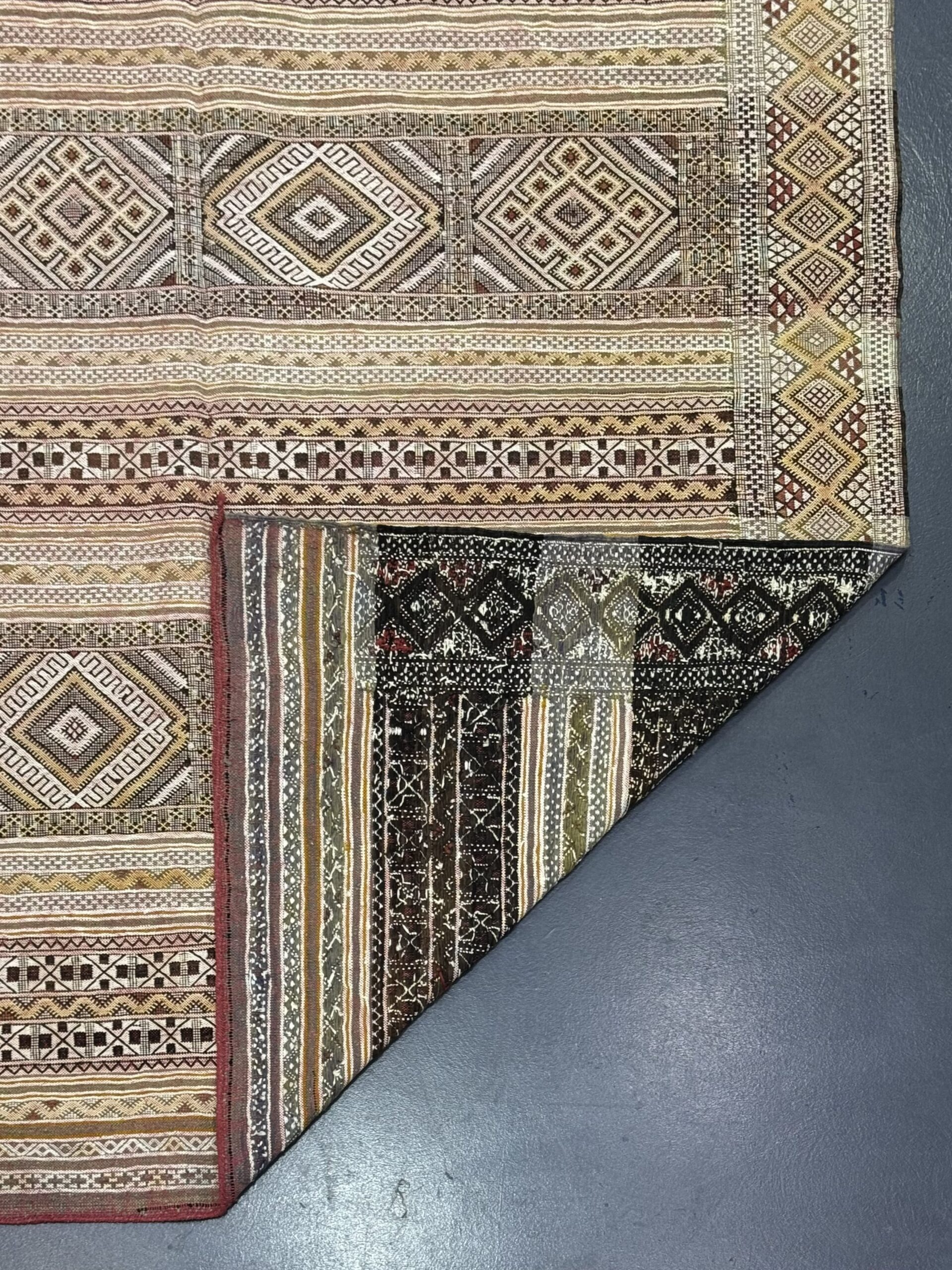 Kilim rug - KR0006 - Image 4