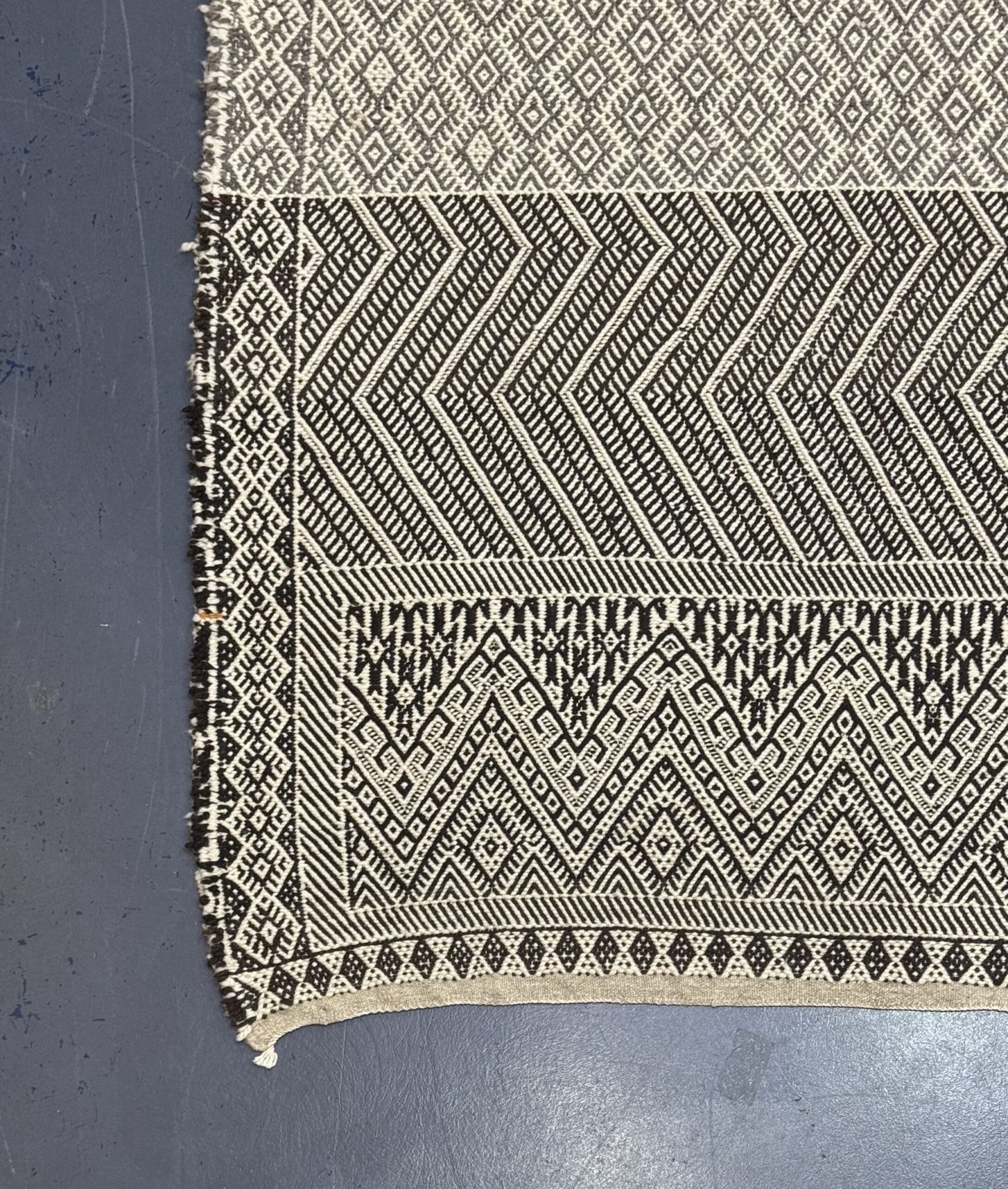 Kilim rug - KR0003 - Image 5